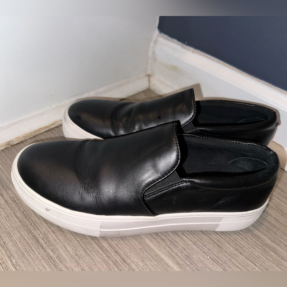 Steve Madden Black Leather Slip-Ons Size 7.5